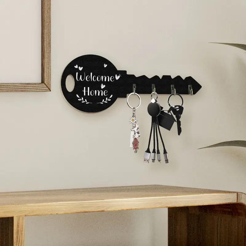 Retro Wooden Key Hook Wall Decoration – Vintage Rustic Key Shaped Wall Hook (1 Pc)