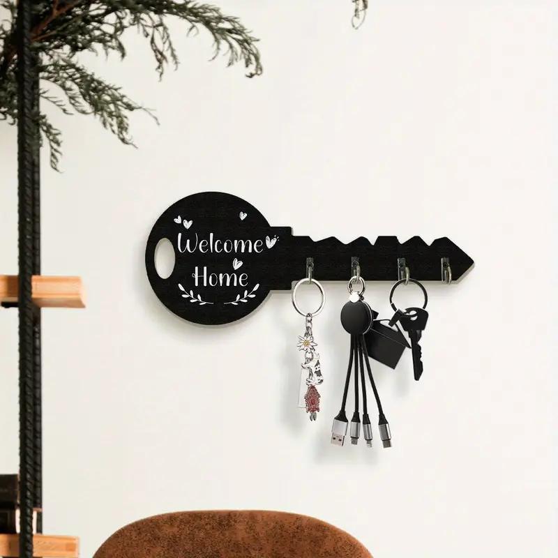 Retro Wooden Key Hook Wall Decoration – Vintage Rustic Key Shaped Wall Hook (1 Pc)