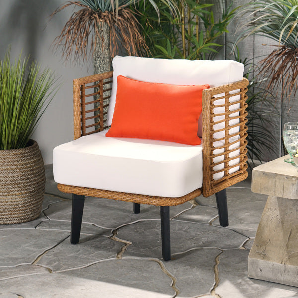 Outdoor Club Chair – Modern Wicker Chair with Acacia Wood Legs and Water-Resistant Cushions