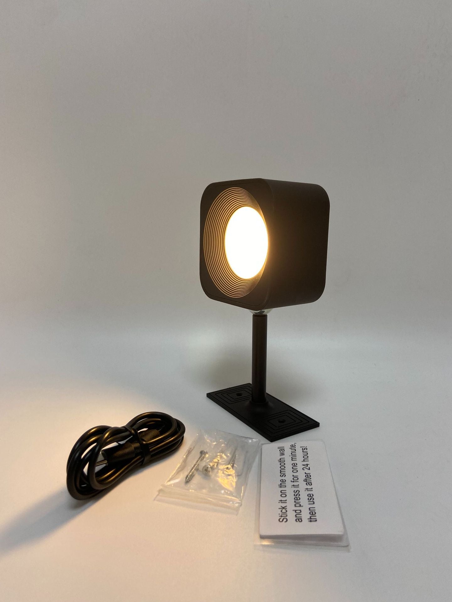 New Punch-Free Touch Table Lamp – Rechargeable LED Desk Lamp with Adjustable Colour & Brightness