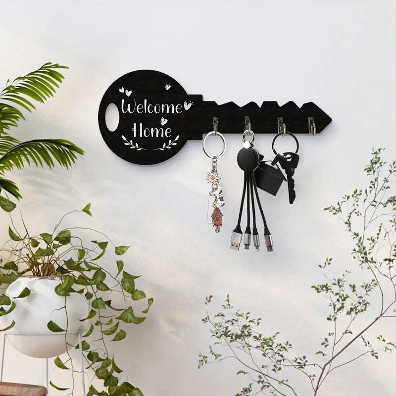 Retro Wooden Key Hook Wall Decoration – Vintage Rustic Key Shaped Wall Hook (1 Pc)